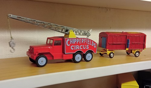 Corgi chipperfields big top - chipperfields,