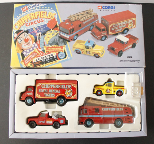Corgi chipperfields land - corgi, rover